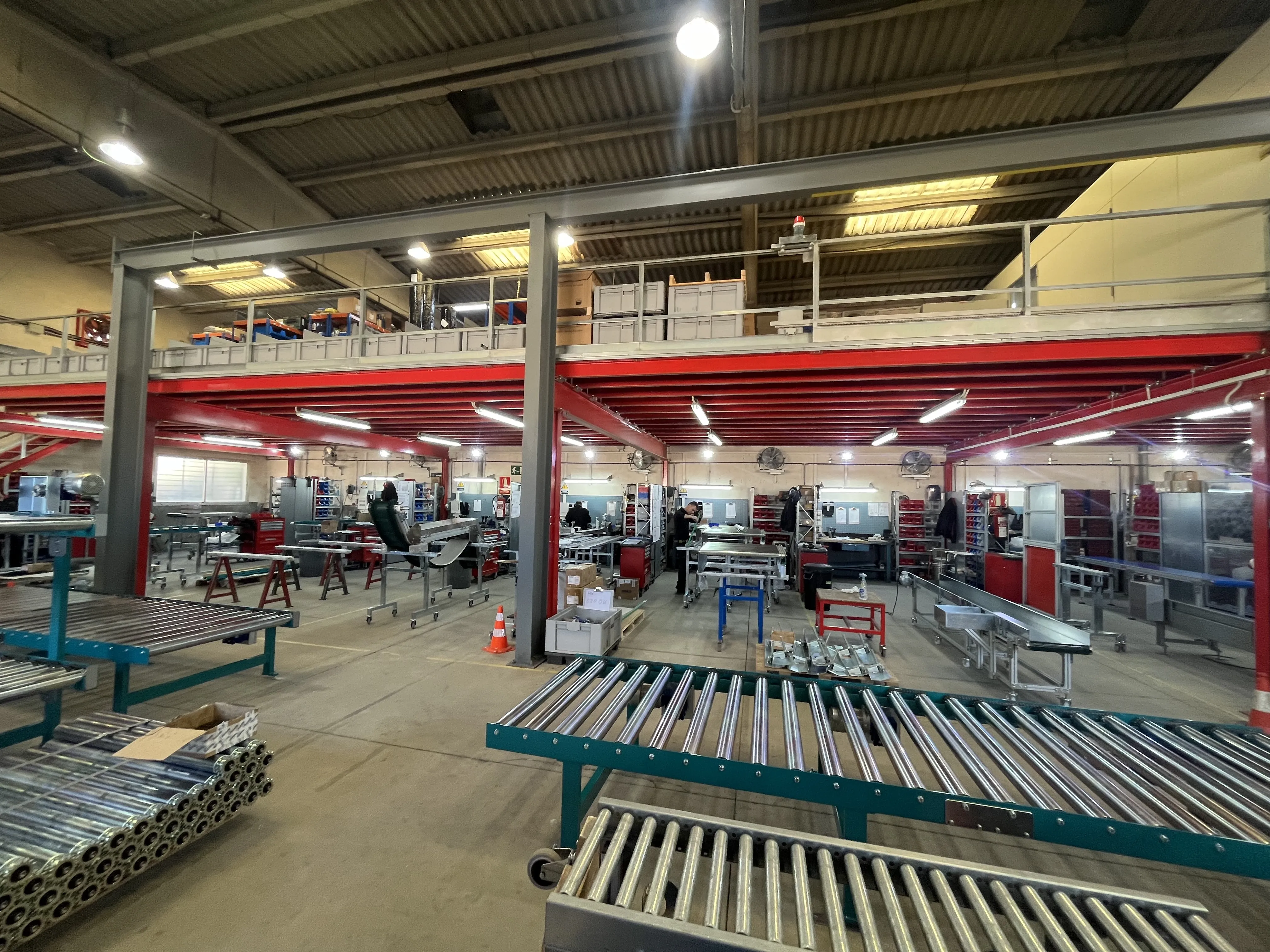 Ancienne Photographie des ateliers et convoyeurs